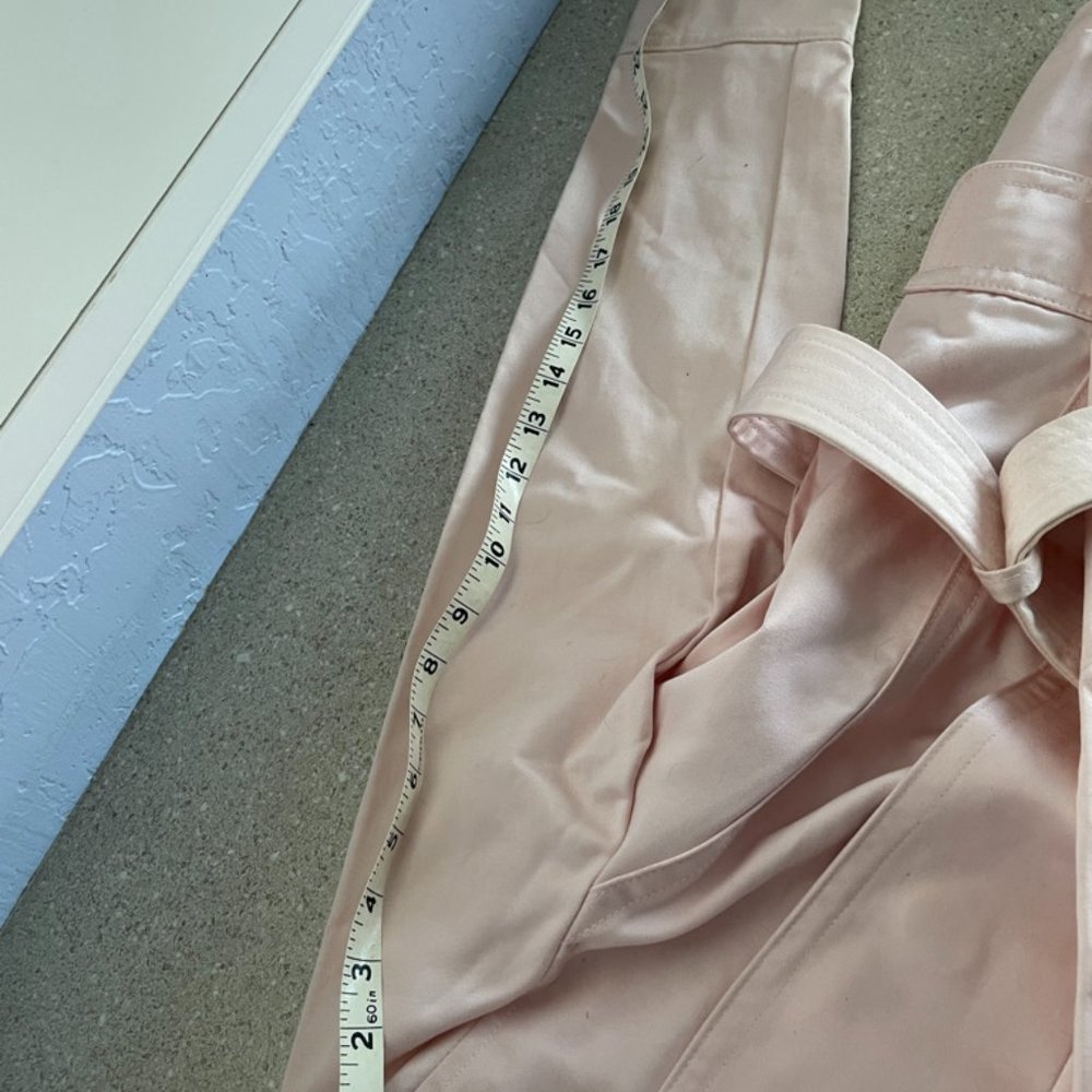 GAP Petal Pink Double Breasted Short Style Trench with Belted Waist - Picture 3 of 5